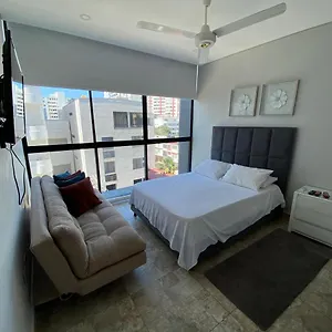 Apartasuite Edificio 945 Gaira